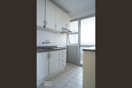Apartamento à venda com 73m², 2 quartos e 1 vagaCozinha