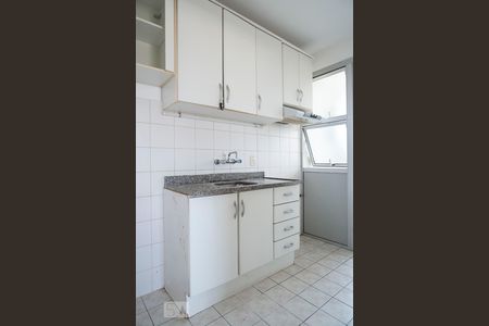 Apartamento à venda com 73m², 2 quartos e 1 vagaCozinha 