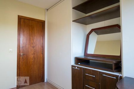 Quarto 1 de apartamento à venda com 2 quartos, 73m² em Jardim do Salso, Porto Alegre