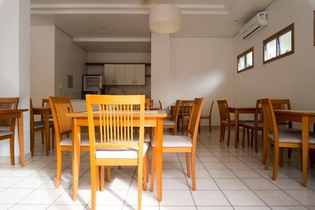 Apartamento à venda com 73m², 2 quartos e 1 vagaSalão de festas