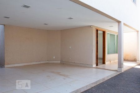 Casa para alugar com 227m², 4 quartos e 3 vagasGaragem