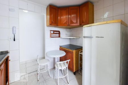 Apartamento para alugar com 62m², 2 quartos e 1 vaga Apartamento para alugar com 62m², 2 quartos e 1 vagaCozinha