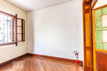 Sala de casa à venda com 12 quartos, 360m² em Vila Buarque, São Paulo