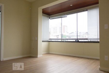 Sala de apartamento para alugar com 1 quarto, 56m² em Menino Deus, Porto Alegre