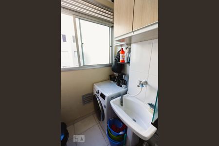 Apartamento para alugar com 43m², 2 quartos e 1 vaga Apartamento para alugar com 43m², 2 quartos e 1 vagaLavanderia