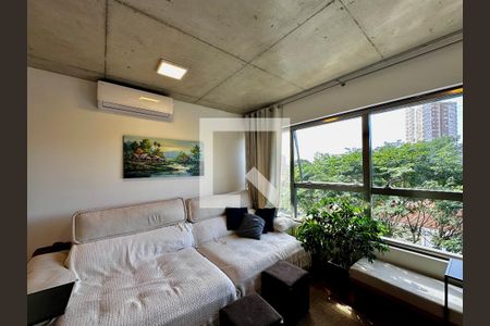 Sala de apartamento para alugar com 2 quartos, 70m² em Campo Belo, São Paulo