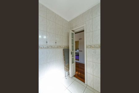 Casa à venda com 300m², 3 quartos e 4 vagasBanheiro da Suíte