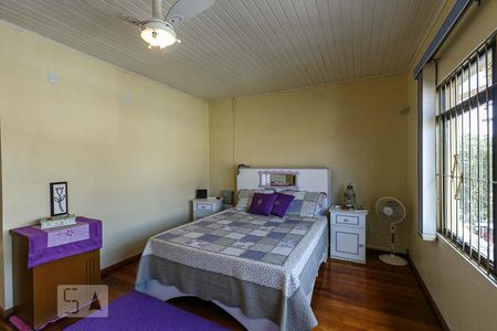 Casa à venda com 300m², 3 quartos e 4 vagasQuarto 1 - Suíte