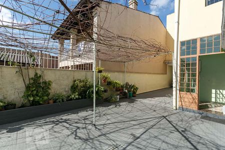 Casa à venda com 300m², 3 quartos e 4 vagasÁrea Externa