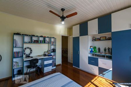 Casa à venda com 300m², 3 quartos e 4 vagasQuarto 2