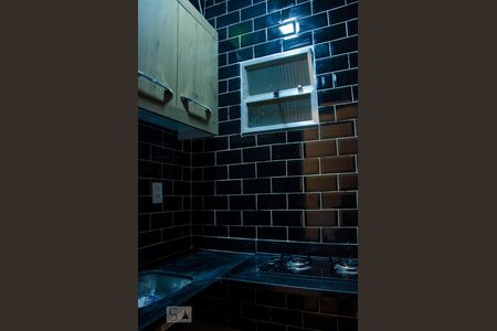 Cozinha de kitnet/studio para alugar com 1 quarto, 31m² em Botafogo, Rio de Janeiro