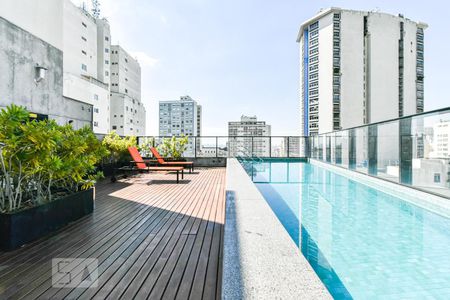 Studio à venda com 34m², 1 quarto e 1 vagaPiscina