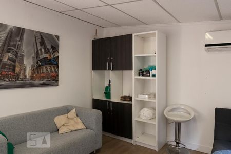 Casa à venda com 270m², 3 quartos e 2 vagasSala 2 edícula