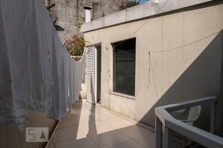 Casa à venda com 270m², 3 quartos e 2 vagasCirculação Edícula / Suíte