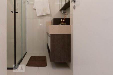 Casa à venda com 270m², 3 quartos e 2 vagasBanheiro Suíte