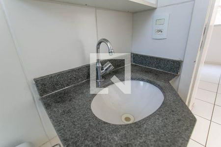 Apartamento para alugar com 48m², 2 quartos e 1 vaga Apartamento para alugar com 48m², 2 quartos e 1 vagaBanheiro