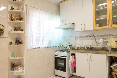 Cozinha de casa de condomínio à venda com 3 quartos, 120m² em Tremembé, São Paulo