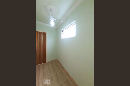Apartamento à venda com 75m², 2 quartos e 1 vaga Apartamento à venda com 75m², 2 quartos e 1 vagaQuarto de Serviço