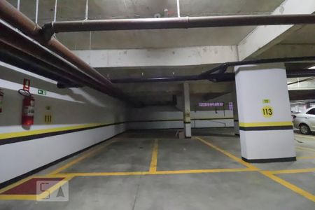 Garagem 1 de apartamento para alugar com 2 quartos, 82m² em Setor Marista Sul, Goiânia