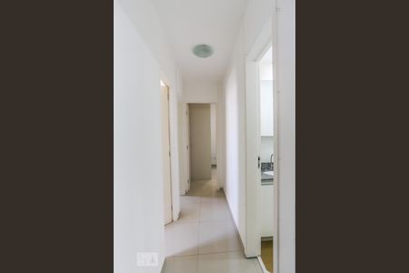 Apartamento à venda com 70m², 3 quartos e 1 vaga Apartamento à venda com 70m², 3 quartos e 1 vagaCorredor