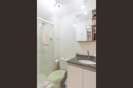 Apartamento à venda com 70m², 3 quartos e 1 vaga Apartamento à venda com 70m², 3 quartos e 1 vagaBanheiro Suite