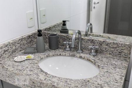 Studio para alugar com 51m², 1 quarto e 1 vaga Studio para alugar com 51m², 1 quarto e 1 vagaBanheiro