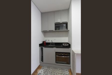 Sala/Cozinha de kitnet/studio para alugar com 1 quarto, 27m² em Bethaville I, Barueri