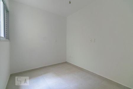 Quarto 1 de apartamento para alugar com 2 quartos, 35m² em Penha de França, São Paulo