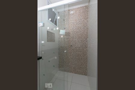 Apartamento para alugar com 35m², 2 quartos e sem vagaBanheiro - Box