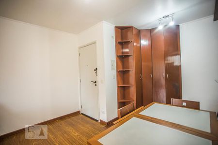 Apartamento para alugar com 55m², 2 quartos e 1 vaga Apartamento para alugar com 55m², 2 quartos e 1 vagaSala de Jantar
