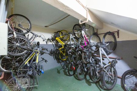 Studio para alugar com 44m², 1 quarto e sem vaga Studio para alugar com 44m², 1 quarto e sem vagaÁrea comum - Bicicletário
