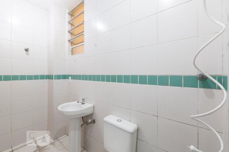 Studio para alugar com 44m², 1 quarto e sem vaga Studio para alugar com 44m², 1 quarto e sem vagaBanheiro