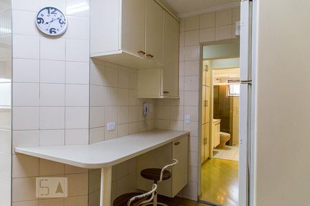 Apartamento à venda com 80m², 3 quartos e 2 vagasCozinha