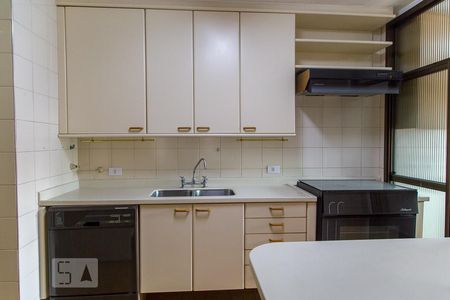 Apartamento à venda com 80m², 3 quartos e 2 vagasCozinha