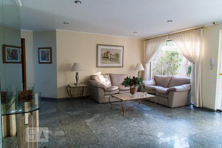 Apartamento à venda com 80m², 3 quartos e 2 vagasHall social