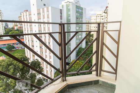 Apartamento à venda com 80m², 3 quartos e 2 vagasVaranda da suíte