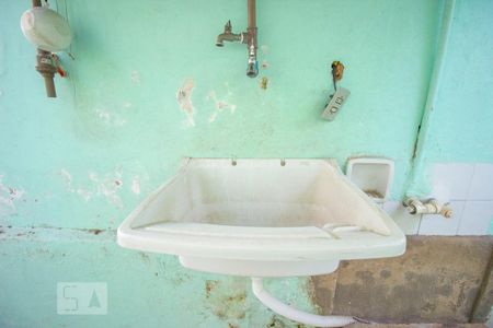 Casa à venda com 60m², 1 quarto e sem vagaÁrea de Serviço