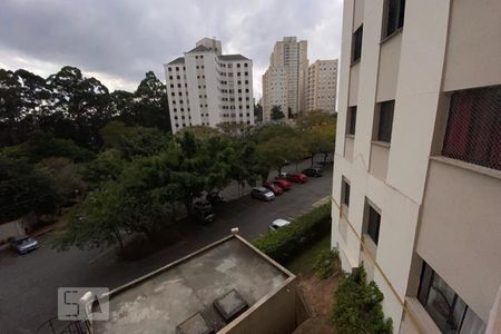 Vista da Sala de apartamento à venda com 2 quartos, 58m² em Vila Sonia do Taboao, Taboão da Serra