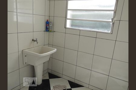 Casa para alugar com 120m², 4 quartos e sem vagaÁrea/ Tanque