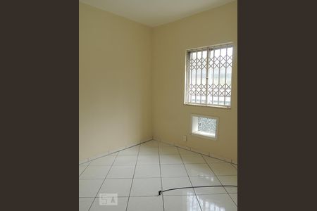 Quarto 1 de casa para alugar com 4 quartos, 120m² em Curicica, Rio de Janeiro