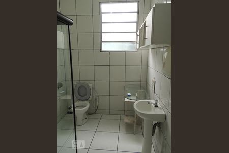 Casa para alugar com 120m², 4 quartos e sem vagaDetalhe Banheiro