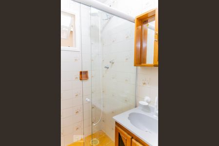 Casa à venda com 120m², 2 quartos e 1 vaga Casa à venda com 120m², 2 quartos e 1 vagaBanheiro