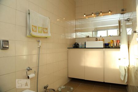 Apartamento para alugar com 160m², 4 quartos e 2 vagasBanheiro da Suíte