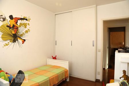 Apartamento para alugar com 160m², 4 quartos e 2 vagasQuarto 2