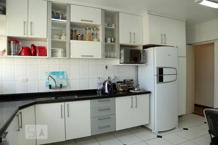 Apartamento para alugar com 160m², 4 quartos e 2 vagasCozinha