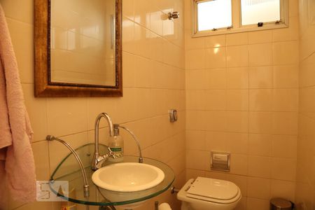 Apartamento para alugar com 160m², 4 quartos e 2 vagasLavabo