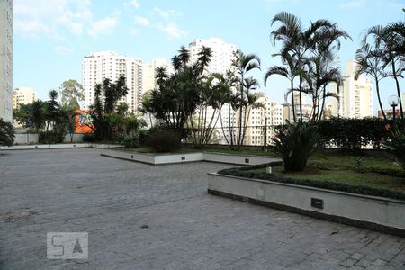Apartamento para alugar com 160m², 4 quartos e 2 vagasÁrea Externa