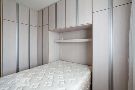 Quarto 1 de apartamento à venda com 2 quartos, 52m² em Jardim Sílvia, Santo André