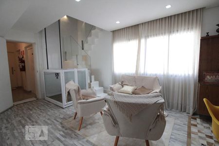 Apartamento à venda com 200m², 3 quartos e 3 vagasSala