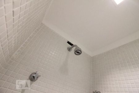 Apartamento à venda com 200m², 3 quartos e 3 vagasBanheiro do Quarto 1